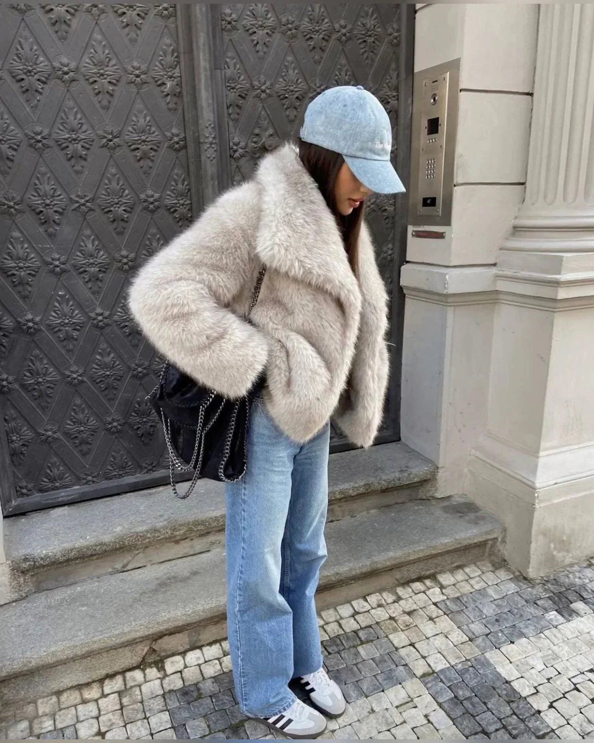 Alena | Manteau en Fausse Fourrure Élégant