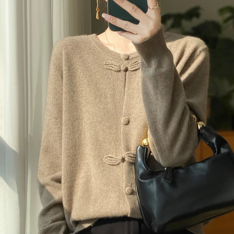 Beatrice | Cardigan en Cachemire avec Accents de Nœuds