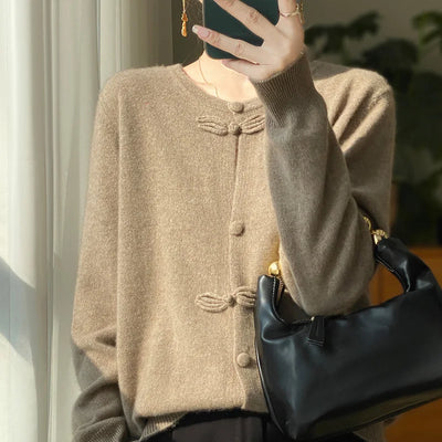Beatrice | Cardigan en Cachemire avec Accents de Nœuds