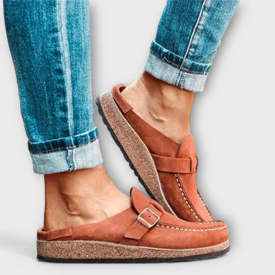 Chaussures dames orthopédiques avec boucle décorative