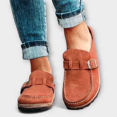 Chaussures dames orthopédiques avec boucle décorative