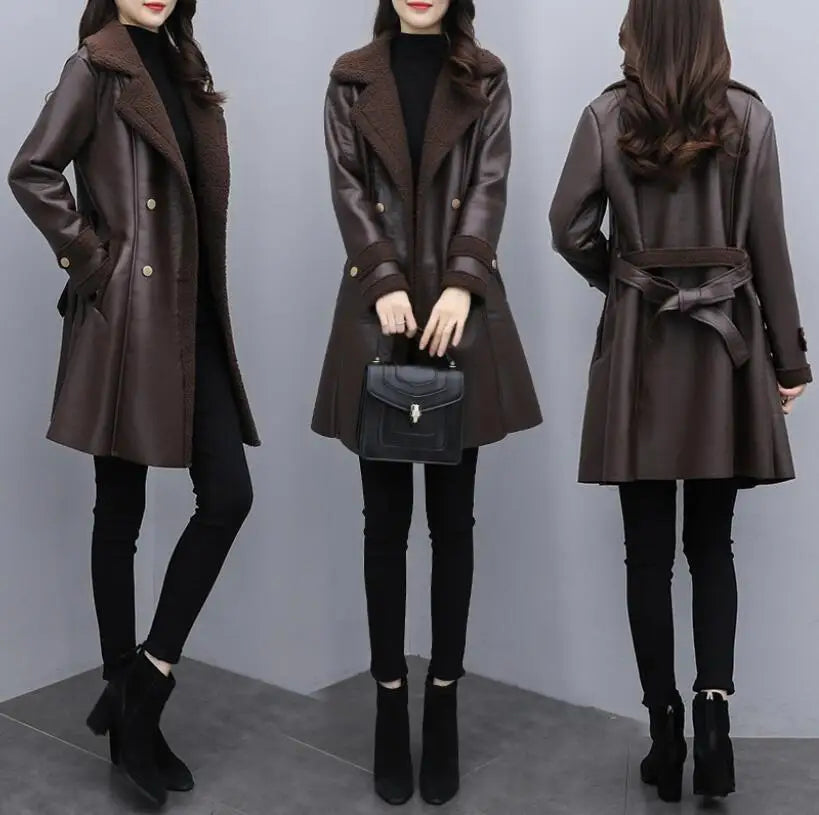 Sophie | Cozy Leather Coat