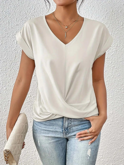 Cléo | T-shirt Doux et Élégant pour l’Été