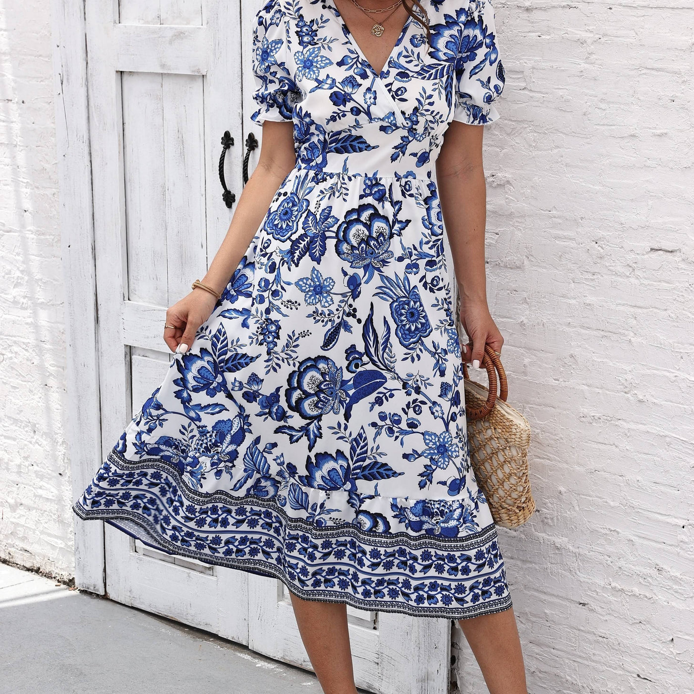 Corinne | Robe Élégante Fleurie à Col en V